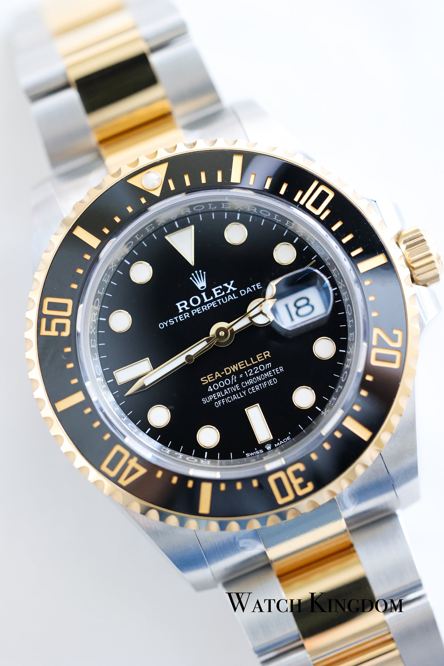 2023 Rolex Sea Dweller YG 43mm