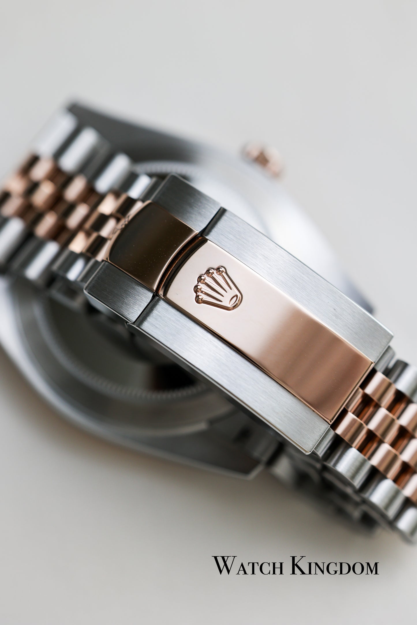 2023 Rolex Datejust 41 Sundust Dial Fluted Jubilee Two Tone Rose Gold