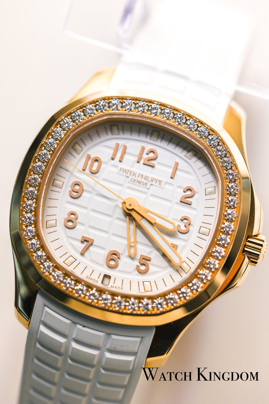 2021 Patek Philippe 5269/200R-001 Aquanaut