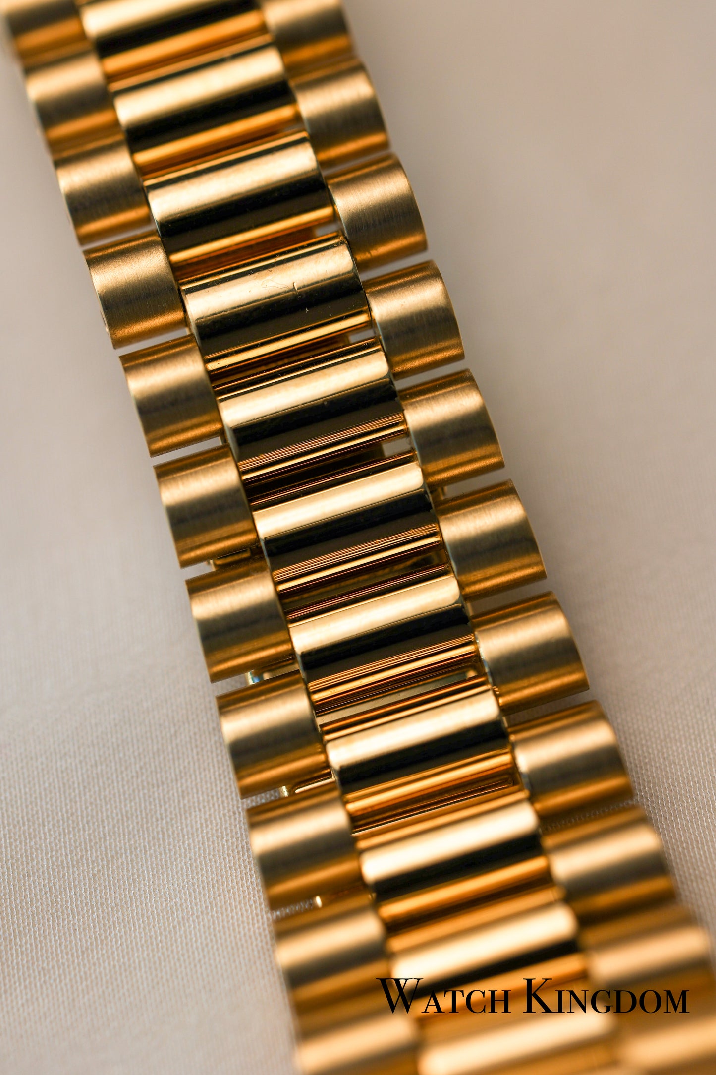 2018 Rolex Daydate 40 Champagne Diamonds Dial Yellow Gold