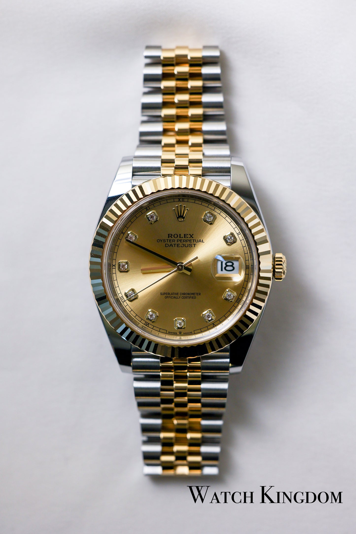 2023 Rolex Datejust 41 Champagne Diamonds Dial Fluted Jubilee Two Tone Yellow Gold