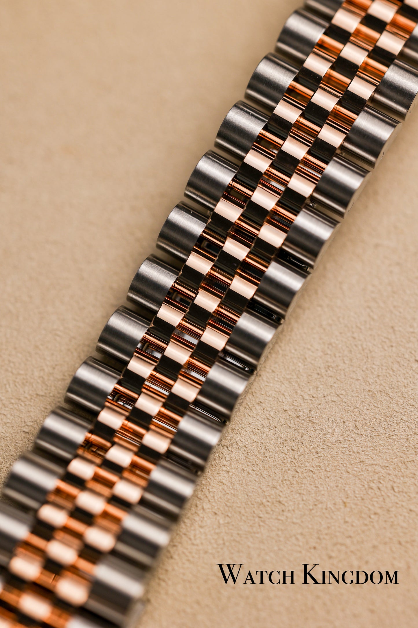 2023 Rolex Datejust 31 Rose-Color Dial Fluted Jubilee Two Tone Rose Gold