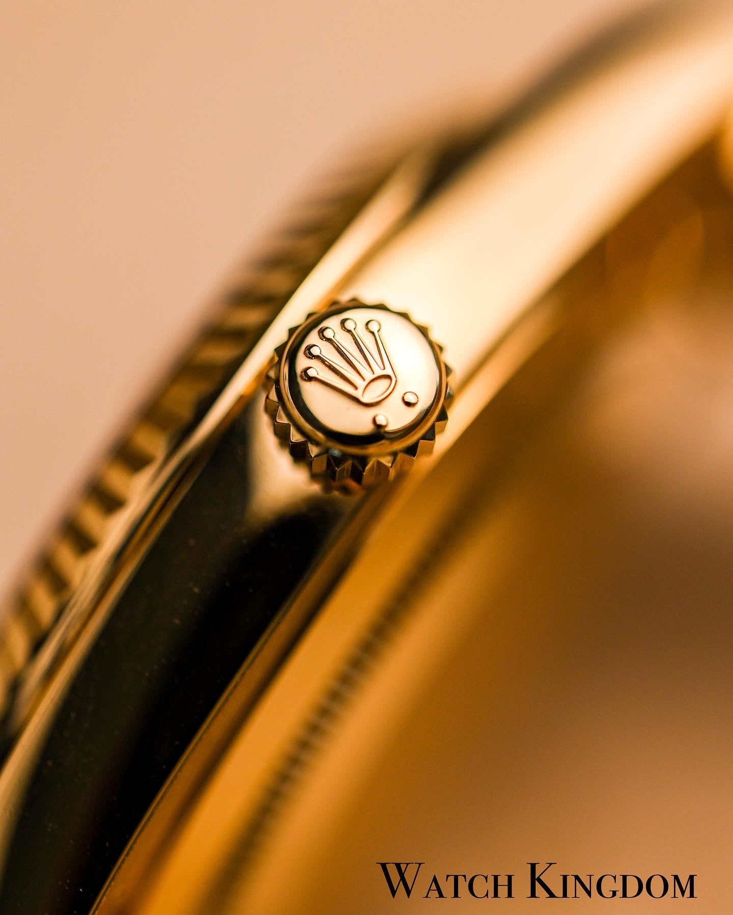 2023 Rolex Daydate 40 Champagne Diamonds Dial Yellow Gold