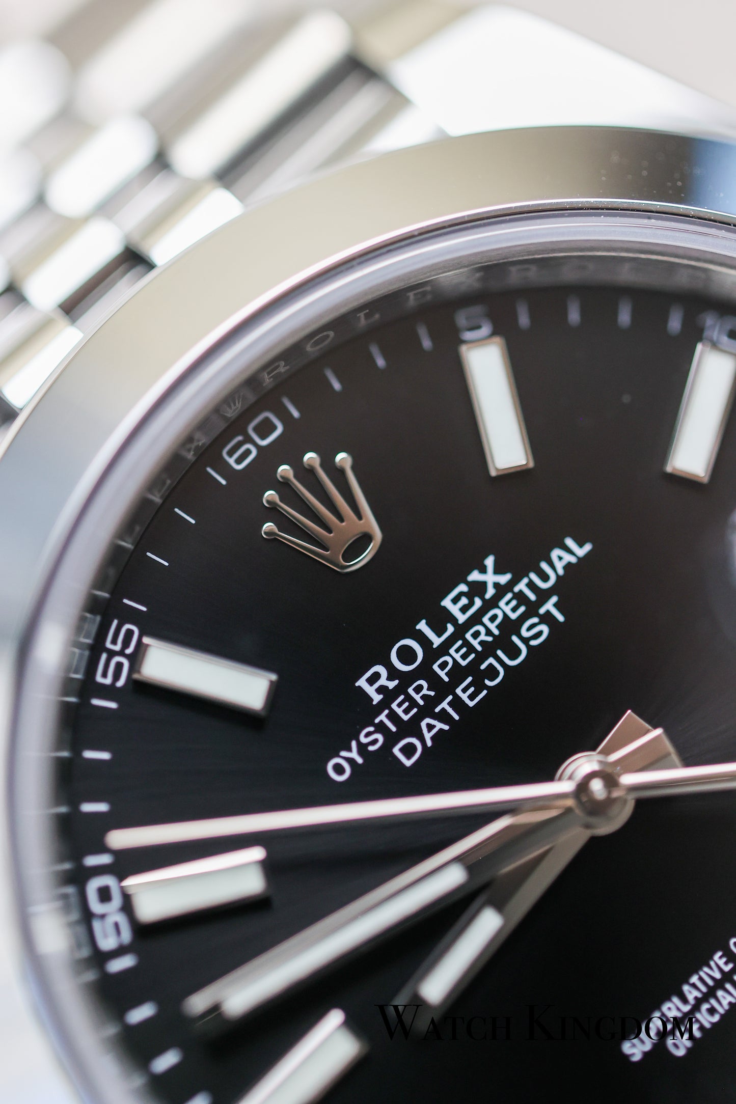 2022 Rolex Datejust 41 Black Dial Index Smooth Bezel Jubilee