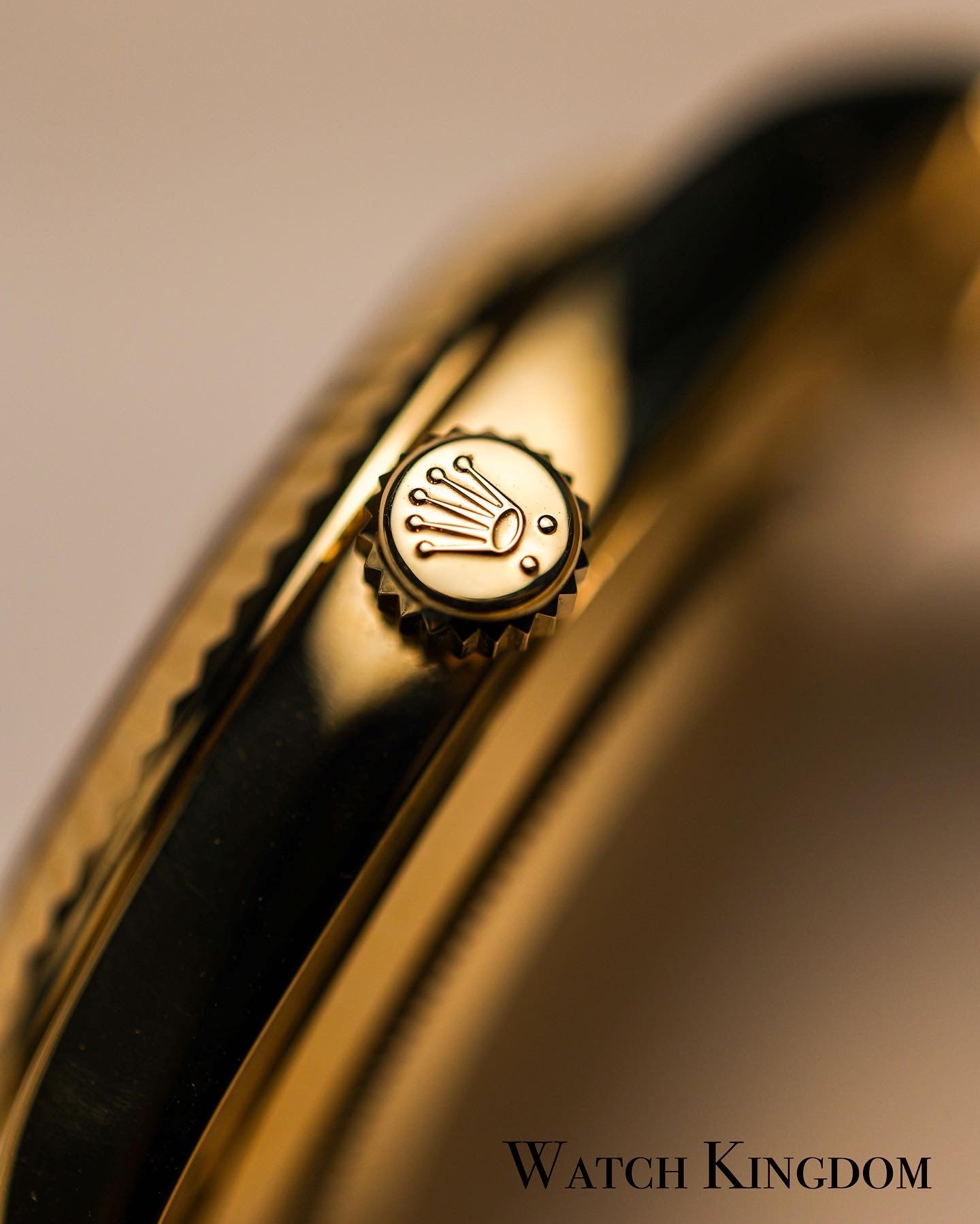 2023 Rolex Daydate 40 Black Diamonds Dial Yellow Gold